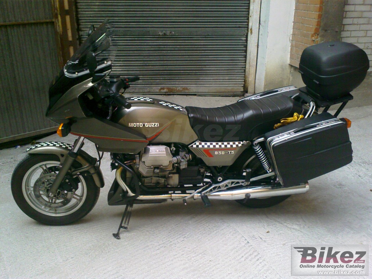 Big  850 t 5 picture and wallpaper from Bikez.com
